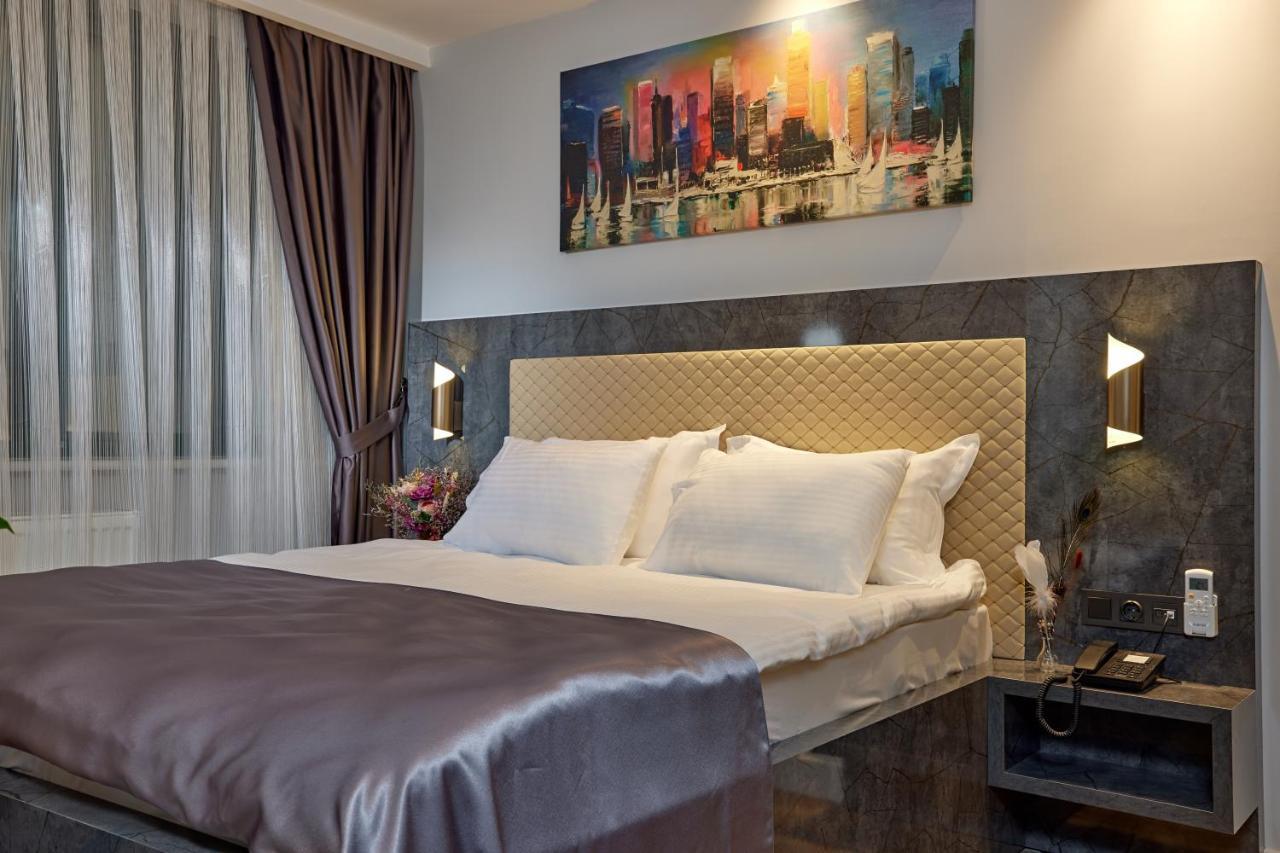 The Bold Hotel Istanbul Exterior photo